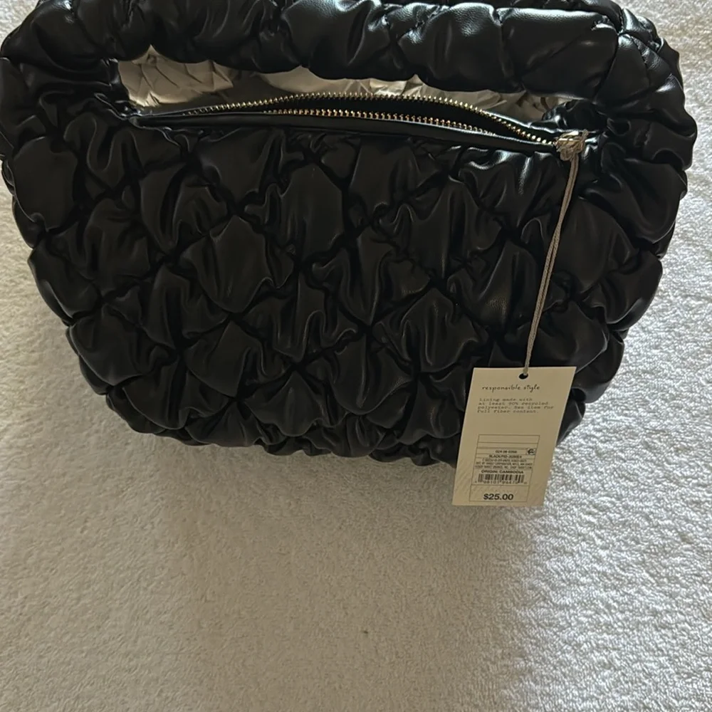 Elegant Black Quilted Women's‎ Bag